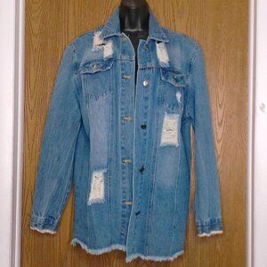 Ladies Large Denim Shacket Light wash Like New!